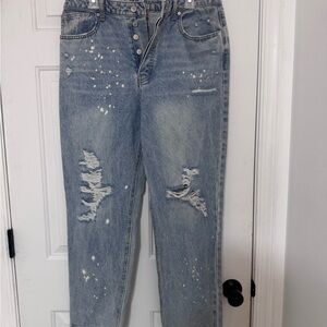 No Boundaries Distressed Women's Jeans Light Wash
